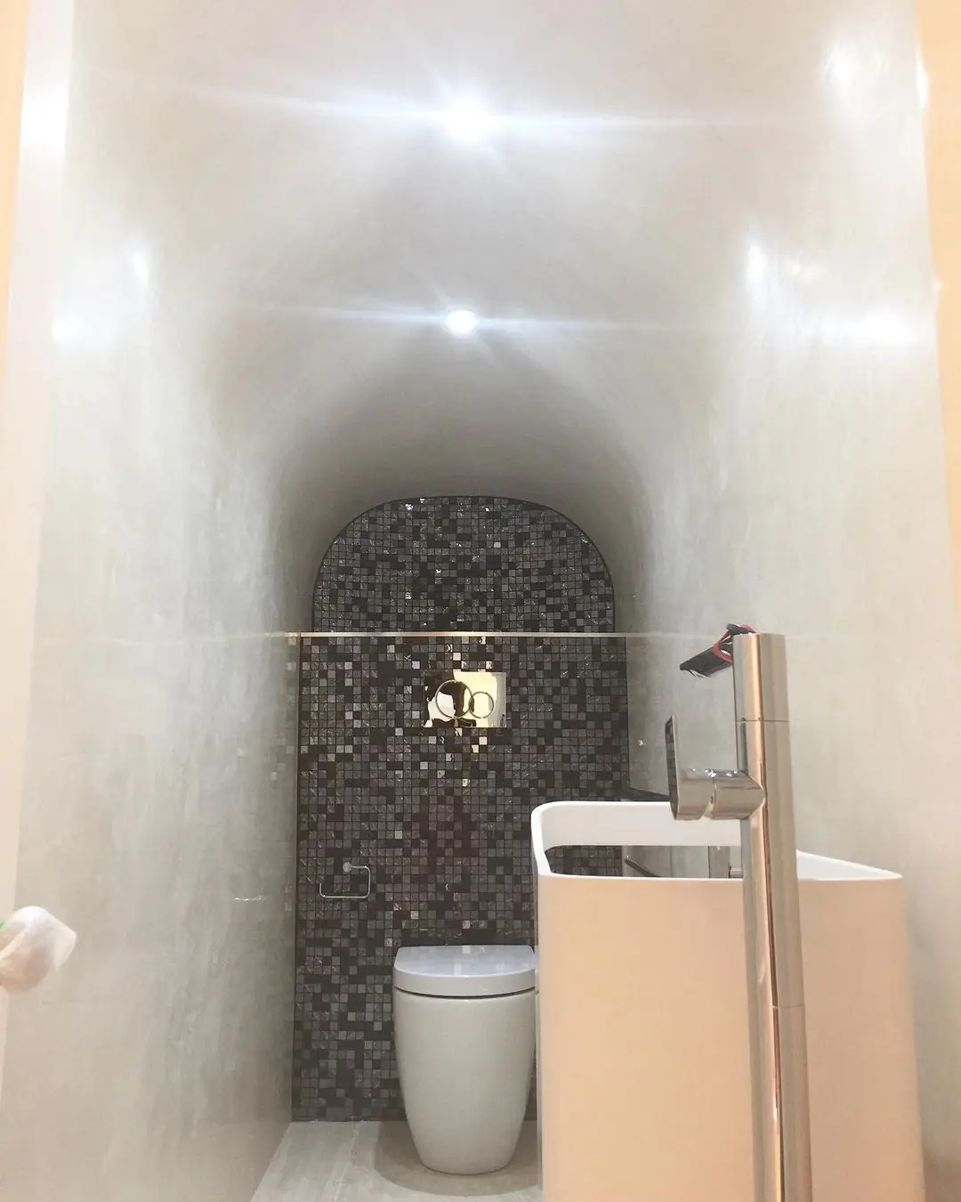 Polished Plaster London - Luxury bathrooms - Deco Cemento